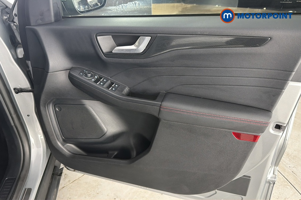 Ford Kuga St-Line Edition Automatic Petrol-Electric Hybrid SUV - Stock Number (1680713) - 18th supplementary image