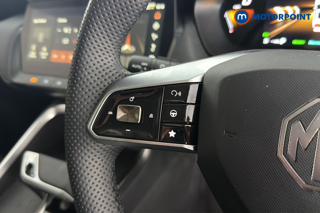 Mg Motor Uk ZS Trophy Automatic Petrol-Electric Hybrid SUV - Stock Number (1680749) - 4th supplementary image