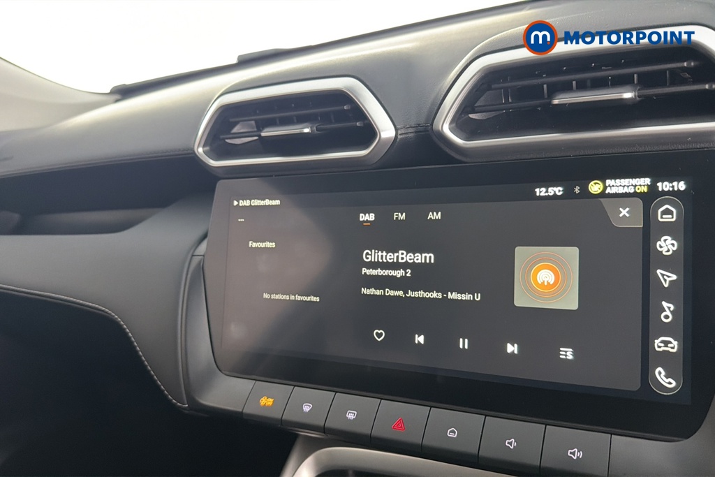 Mg Motor Uk ZS Trophy Automatic Petrol-Electric Hybrid SUV - Stock Number (1680749) - 8th supplementary image