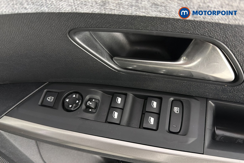 Peugeot 5008 Allure Premium Automatic Petrol SUV - Stock Number (1680795) - 19th supplementary image
