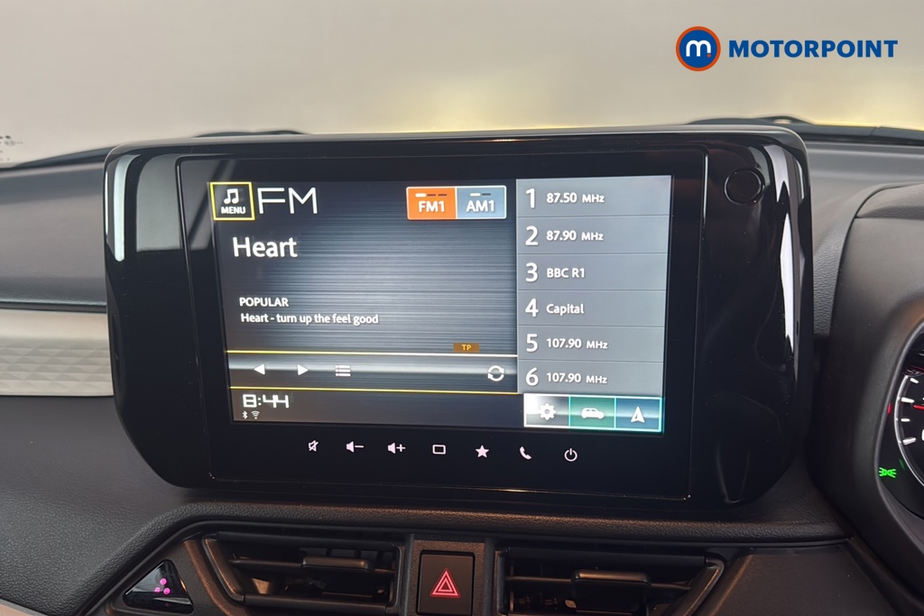 Suzuki Swift Motion Automatic Petrol Hatchback - Stock Number (1680936) - 8th supplementary image