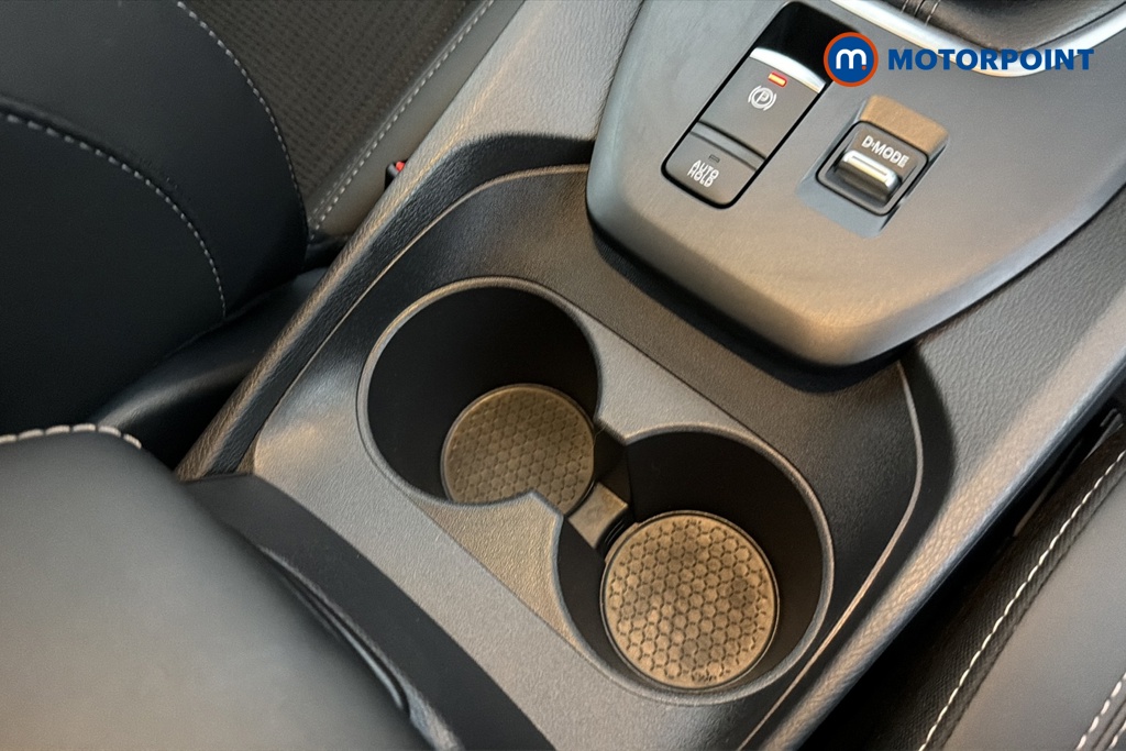 Nissan Qashqai N-Connecta Manual Petrol SUV - Stock Number (1681184) - 16th supplementary image