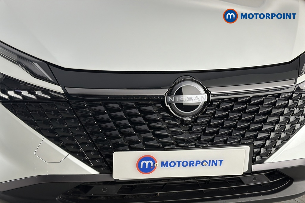 Nissan Qashqai N-Connecta Manual Petrol SUV - Stock Number (1681184) - 43rd supplementary image