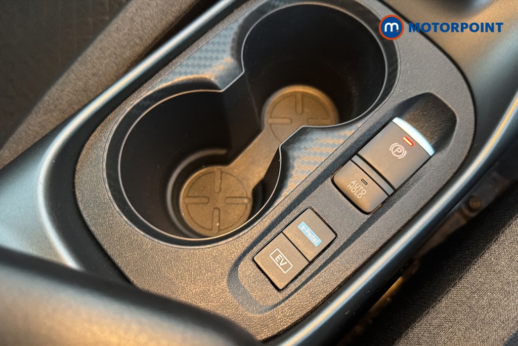 Nissan Juke N-Connecta Automatic Petrol-Electric Hybrid SUV - Stock Number (1681189) - 16th supplementary image