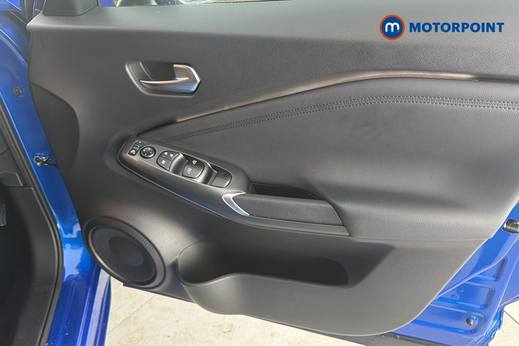 Nissan Juke N-Connecta Automatic Petrol-Electric Hybrid SUV - Stock Number (1681189) - 18th supplementary image