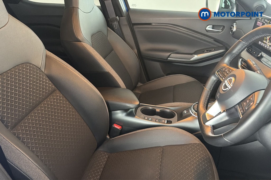 Nissan Juke N-Connecta Automatic Petrol-Electric Hybrid SUV - Stock Number (1681189) - 22nd supplementary image