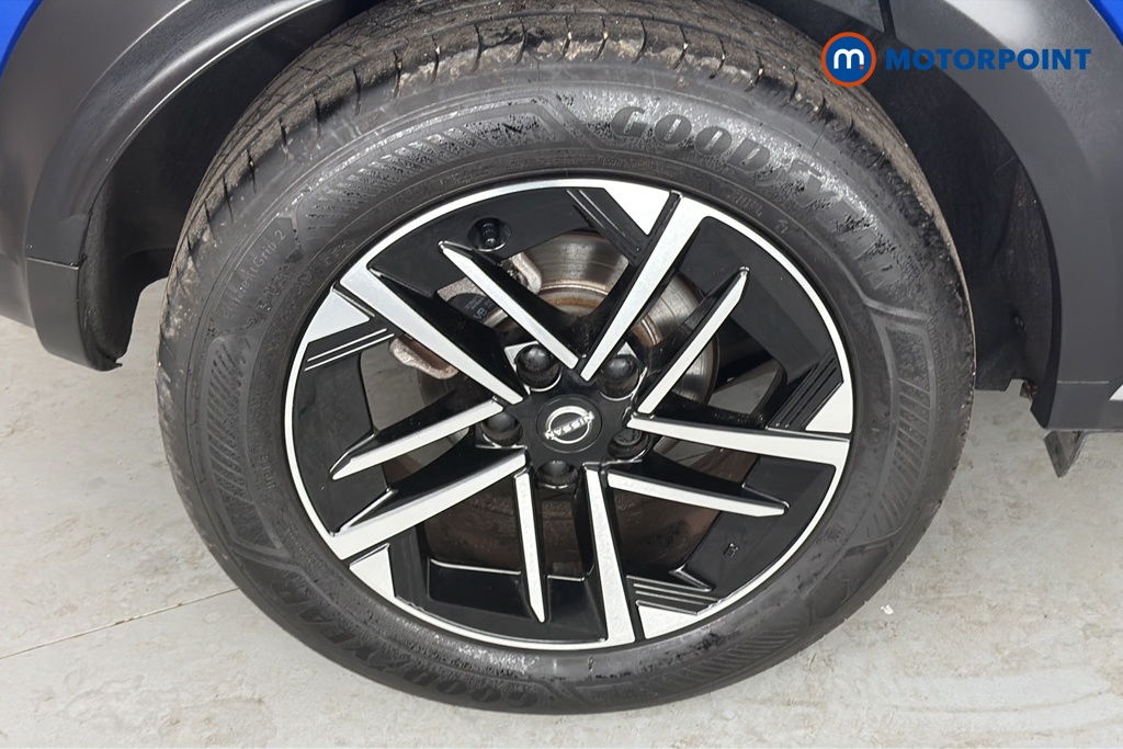 Nissan Juke N-Connecta Automatic Petrol-Electric Hybrid SUV - Stock Number (1681189) - 46th supplementary image
