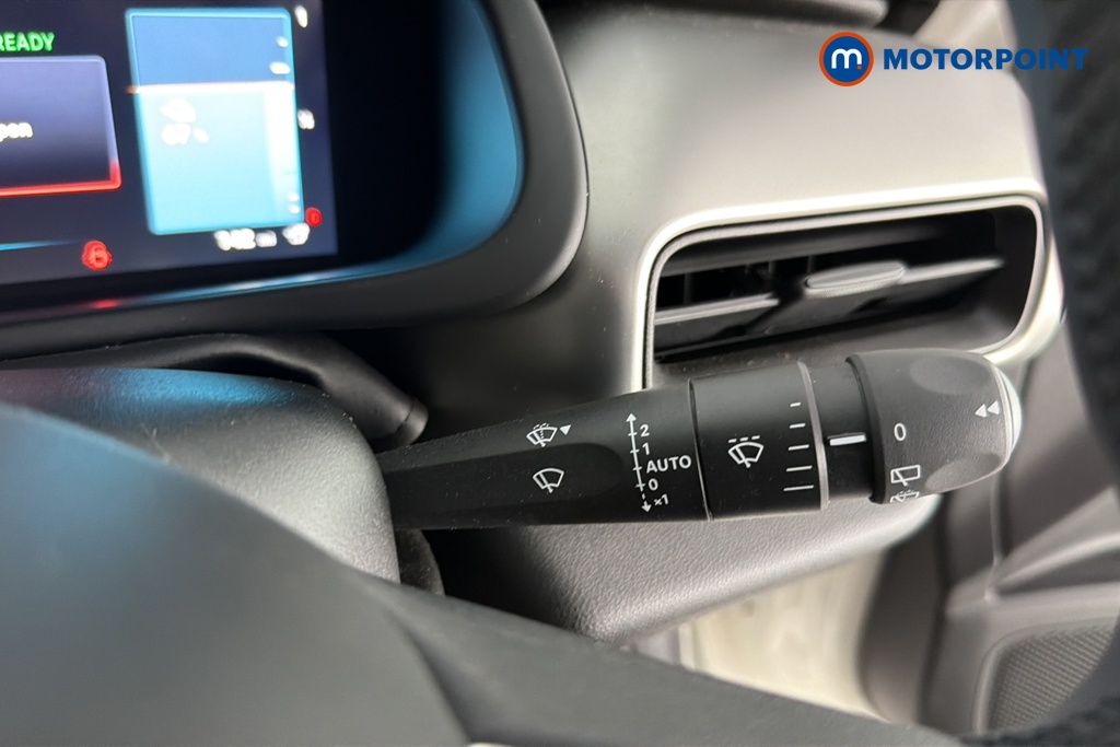 Jeep Avenger Summit Automatic Electric SUV - Stock Number (1630228) - 6th supplementary image