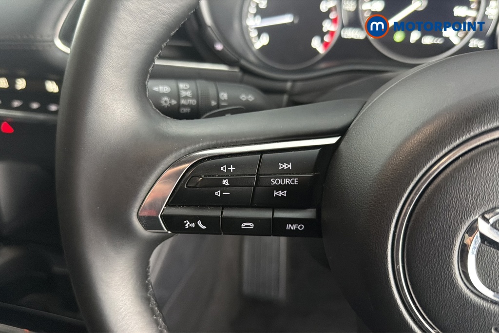Mazda 3 Exclusive-Line Automatic Petrol Hatchback - Stock Number (1672961) - 4th supplementary image