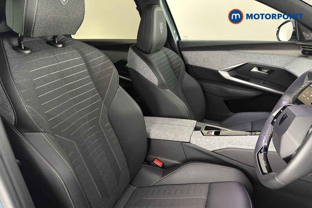 Peugeot 3008 GT Automatic Electric SUV - Stock Number (1673023) - 22nd supplementary image
