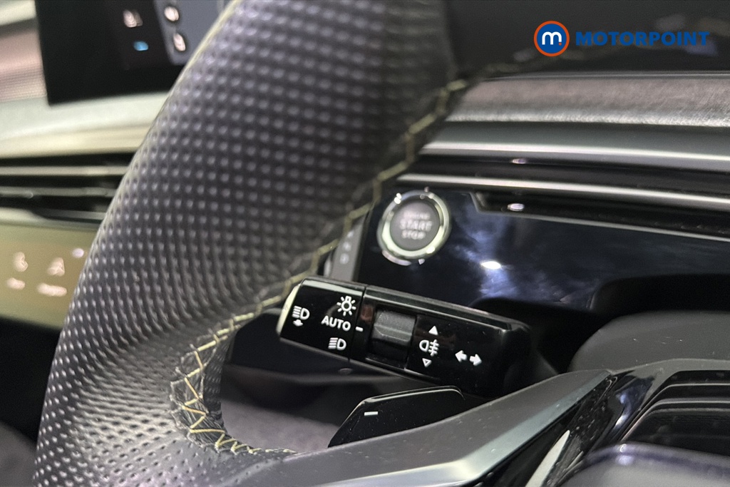 Peugeot 5008 GT Automatic Electric SUV - Stock Number (1673041) - 5th supplementary image