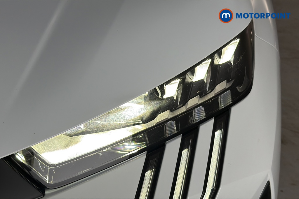 Peugeot 5008 GT Automatic Electric SUV - Stock Number (1673041) - 42nd supplementary image