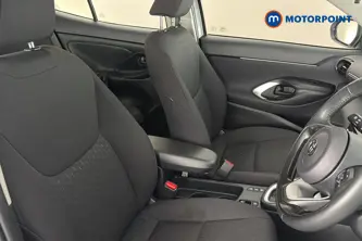Toyota Yaris Cross Icon Automatic Petrol-Electric Hybrid Estate - Stock Number (1677581) - 22nd supplementary image