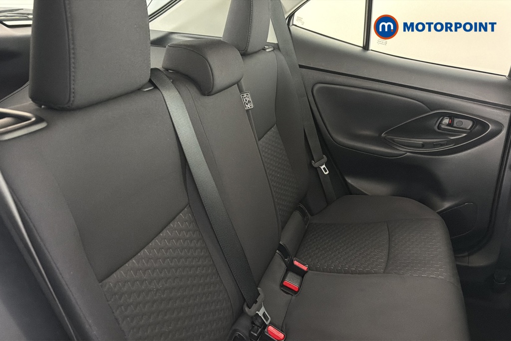 Toyota Yaris Cross Icon Automatic Petrol-Electric Hybrid Estate - Stock Number (1677581) - 25th supplementary image