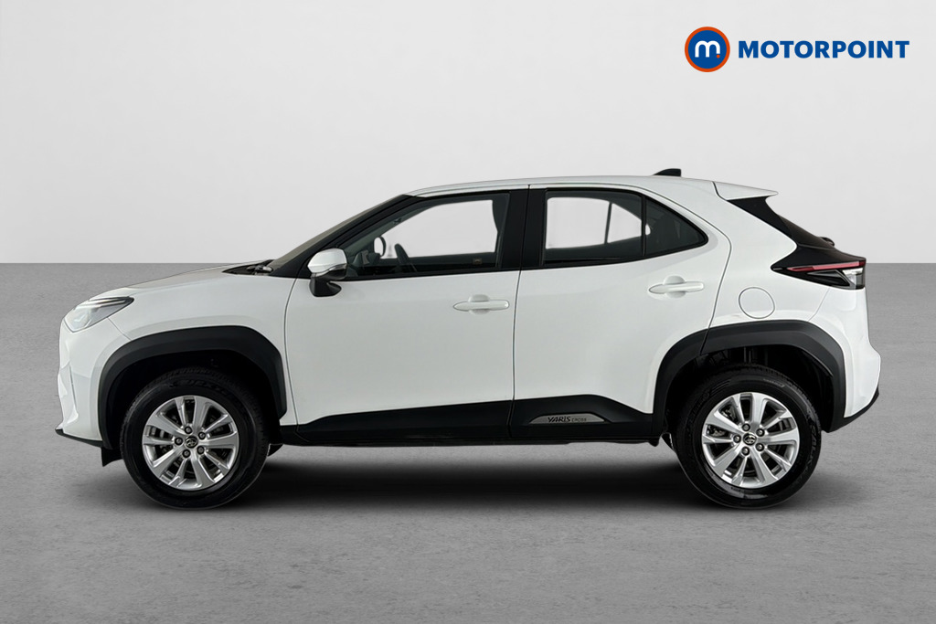 Toyota Yaris Cross Icon Automatic Petrol-Electric Hybrid Estate - Stock Number (1677581) - Drivers side