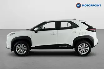 Toyota Yaris Cross Icon Automatic Petrol-Electric Hybrid Estate - Stock Number (1677581) - Drivers side
