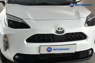 Toyota Yaris Cross Icon Automatic Petrol-Electric Hybrid Estate - Stock Number (1677581) - 43rd supplementary image