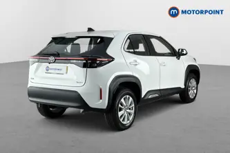 Toyota Yaris Cross Icon Automatic Petrol-Electric Hybrid Estate - Stock Number (1677581) - Passenger side rear corner