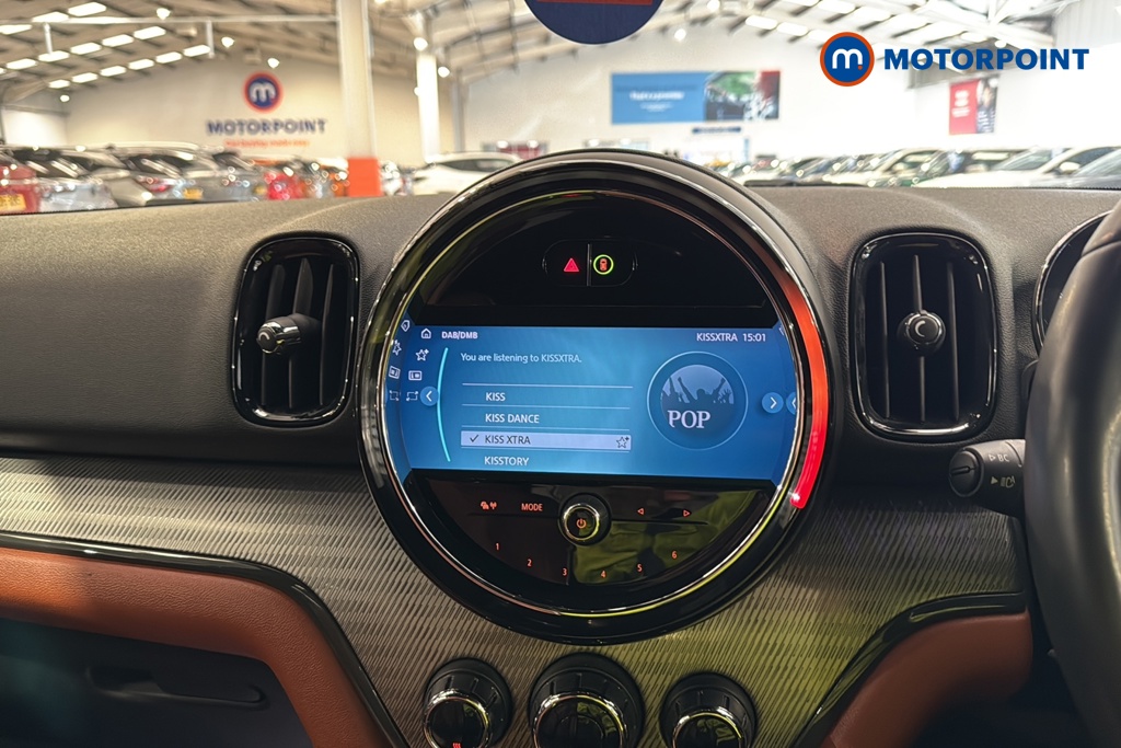 Mini Countryman Cooper S E Exclusive Automatic Petrol Plug-In Hybrid SUV - Stock Number (1678808) - 1st supplementary image