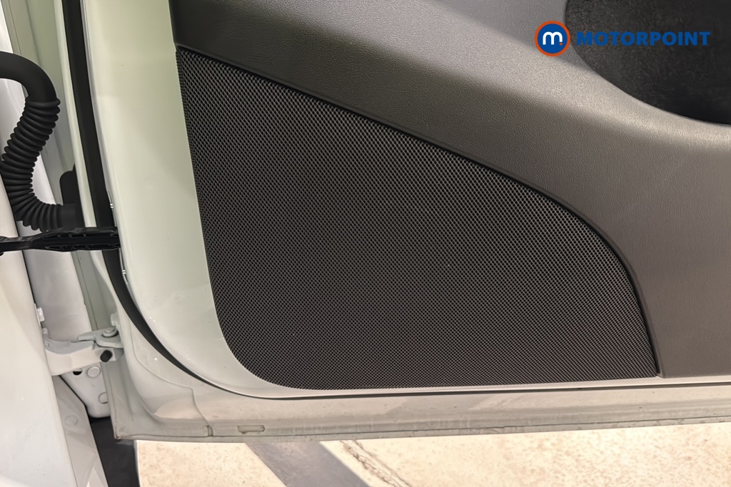 Tesla Model Y Rwd 5Dr Auto Automatic Electric SUV - Stock Number (1679529) - 21st supplementary image