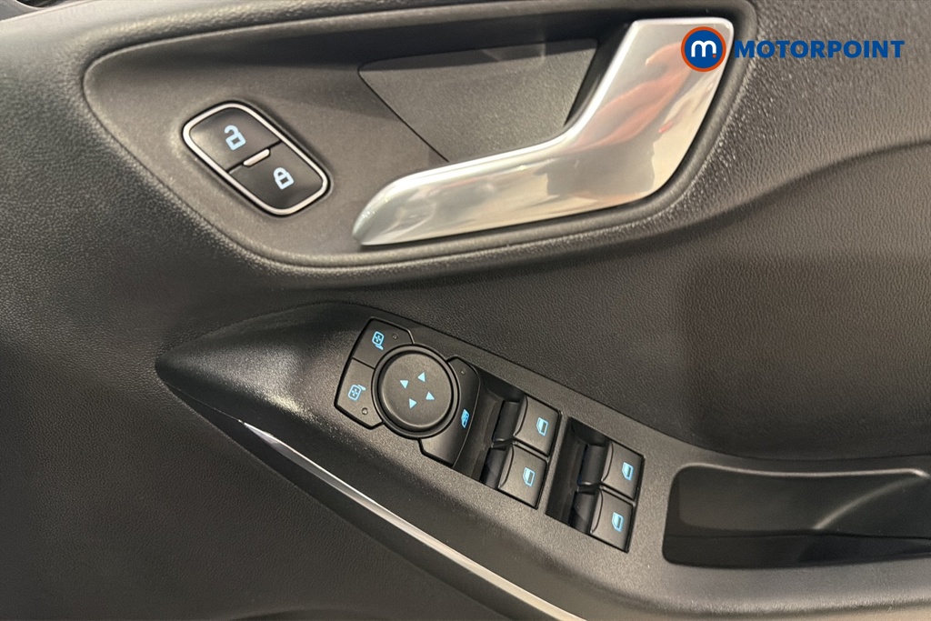 Ford Fiesta Titanium Vignale Manual Petrol Hatchback - Stock Number (1679576) - 19th supplementary image