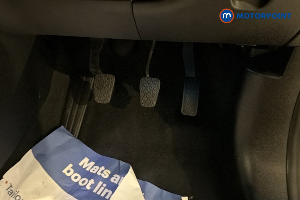 Ford Fiesta Titanium Vignale Manual Petrol Hatchback - Stock Number (1679576) - 24th supplementary image