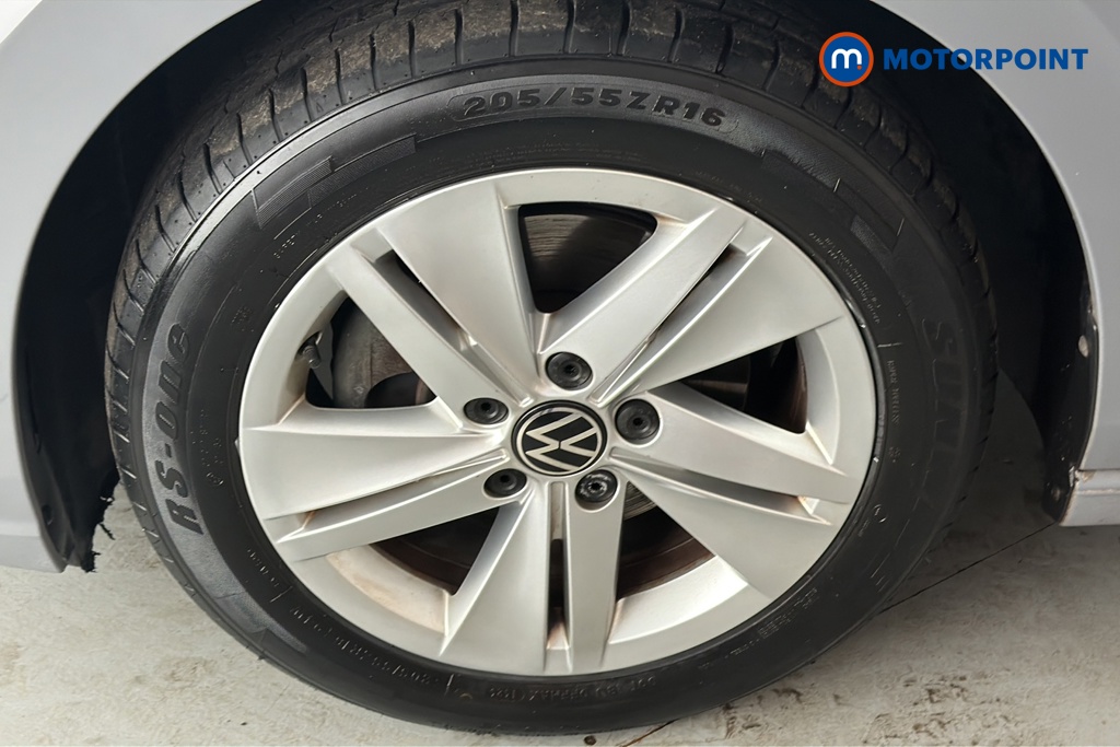 Volkswagen Golf Life Manual Petrol Hatchback - Stock Number (1679580) - 44th supplementary image