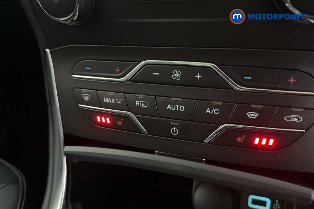 Ford Galaxy Titanium Automatic Petrol-Electric Hybrid People Carrier - Stock Number (1680309) - 14th supplementary image