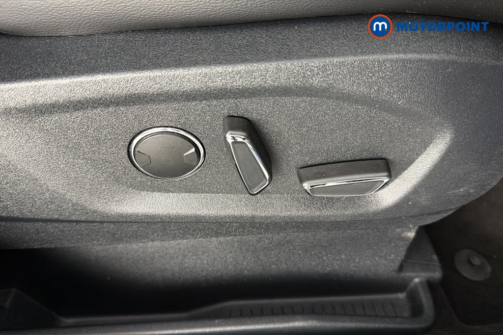 Ford Galaxy Titanium Automatic Petrol-Electric Hybrid People Carrier - Stock Number (1680309) - 23rd supplementary image