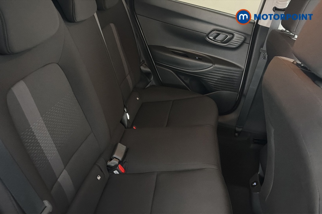 Hyundai I20 Premium Automatic Petrol Hatchback - Stock Number (1680337) - 25th supplementary image