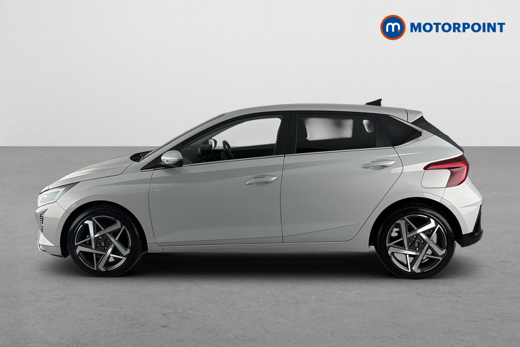 Hyundai I20 Premium Automatic Petrol Hatchback - Stock Number (1680337) - Drivers side