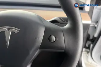 Tesla Model 3 Long Range Automatic Electric Saloon - Stock Number (1681122) - 3rd supplementary image