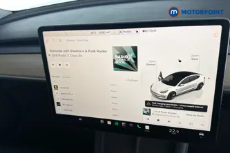 Tesla Model 3 Long Range Automatic Electric Saloon - Stock Number (1681122) - 7th supplementary image