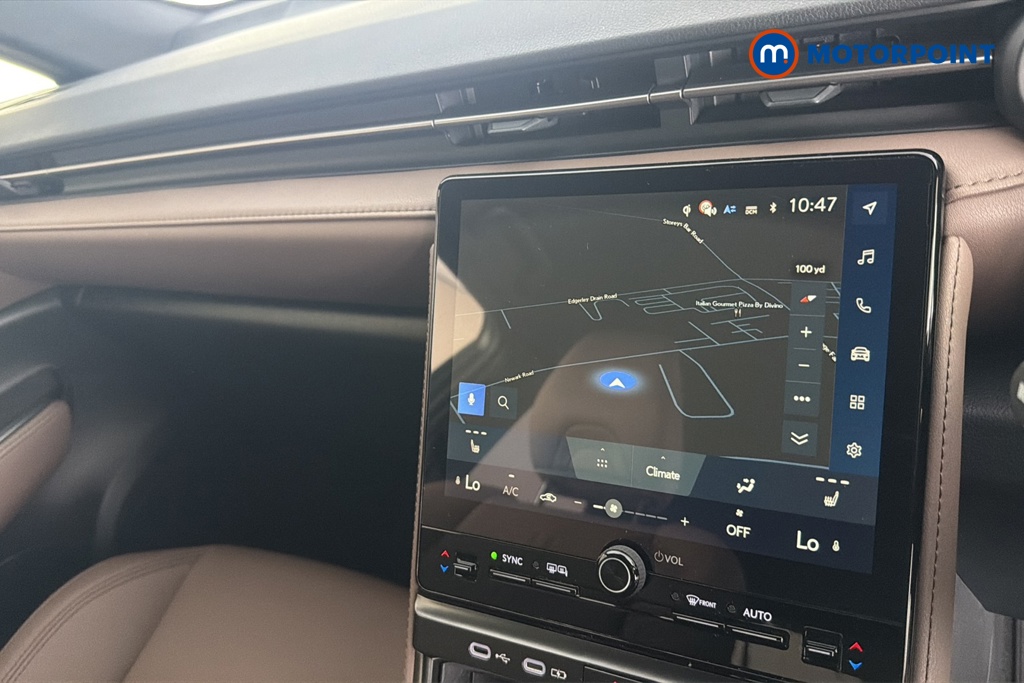 Lexus LBX Premium Automatic Petrol-Electric Hybrid SUV - Stock Number (1681407) - 9th supplementary image