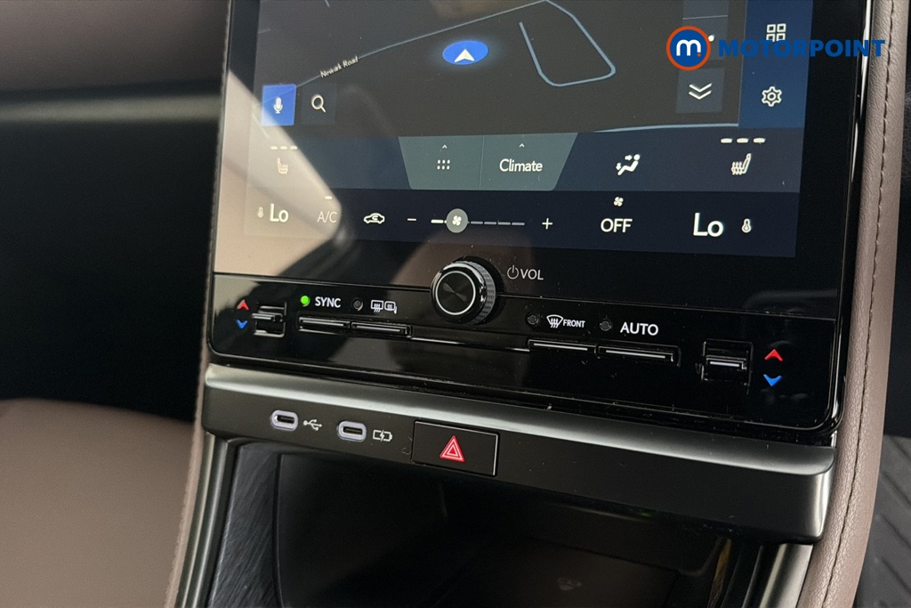 Lexus LBX Premium Automatic Petrol-Electric Hybrid SUV - Stock Number (1681407) - 12th supplementary image