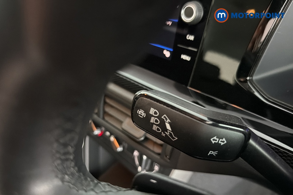 Volkswagen Polo Life Automatic Petrol Hatchback - Stock Number (1681501) - 5th supplementary image