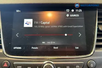 Vauxhall Crossland Ultimate Manual Diesel SUV - Stock Number (1662914) - 8th supplementary image