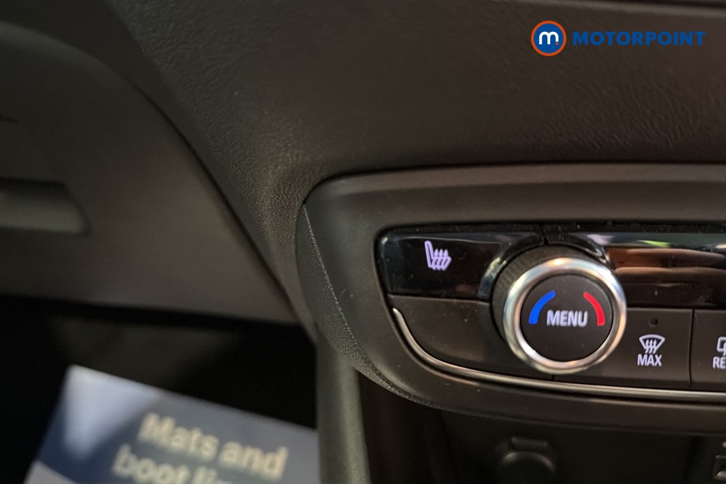 Vauxhall Crossland Ultimate Manual Diesel SUV - Stock Number (1662914) - 14th supplementary image