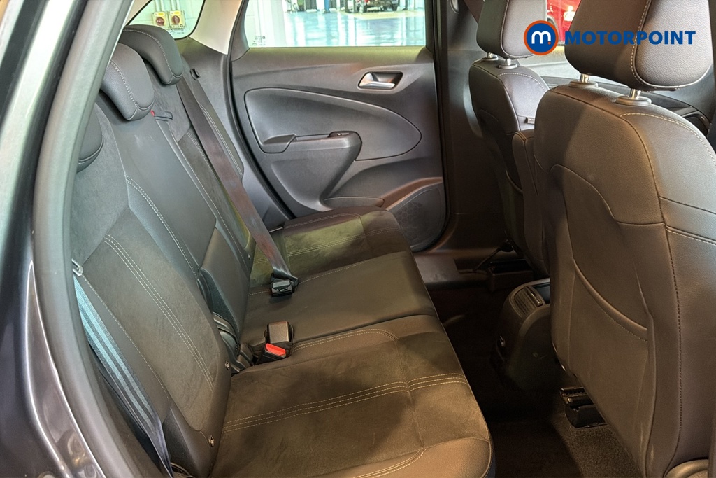 Vauxhall Crossland Ultimate Manual Diesel SUV - Stock Number (1662914) - 25th supplementary image