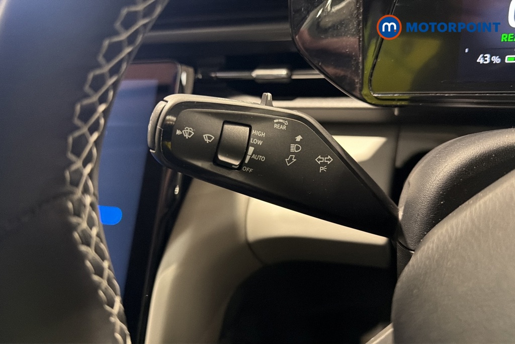 Ford Explorer Select Automatic Electric SUV - Stock Number (1681192) - 5th supplementary image