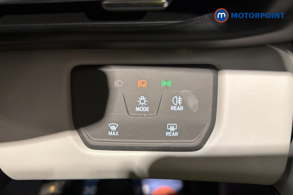Ford Explorer Select Automatic Electric SUV - Stock Number (1681192) - 11th supplementary image
