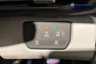 Ford Explorer Select Automatic Electric SUV - Stock Number (1681192) - 11th supplementary image