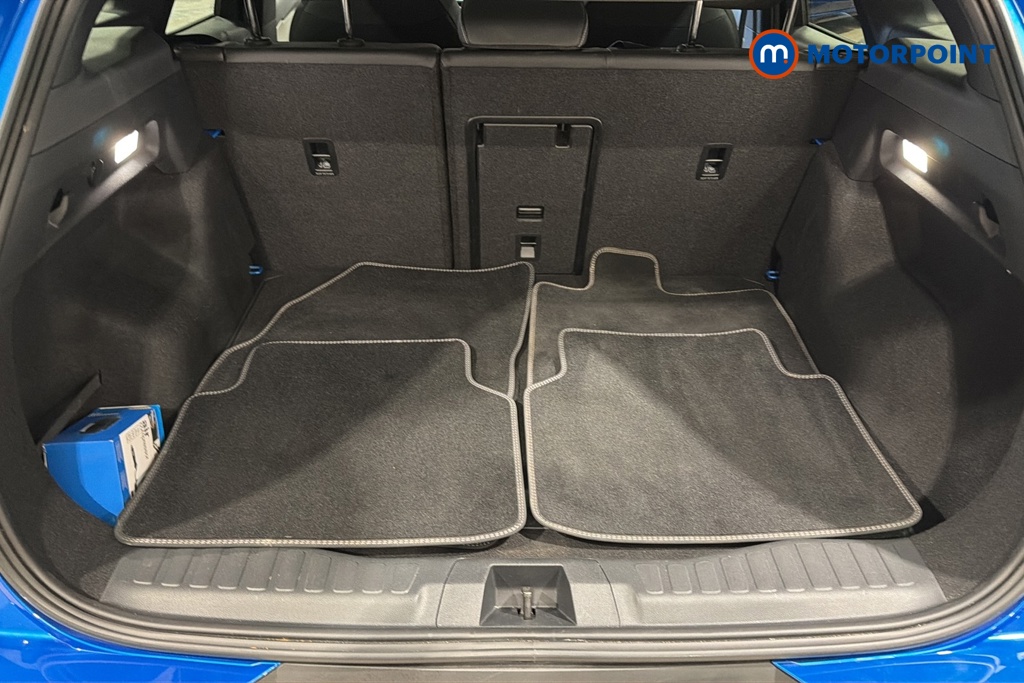 Ford Explorer Select Automatic Electric SUV - Stock Number (1681192) - 30th supplementary image