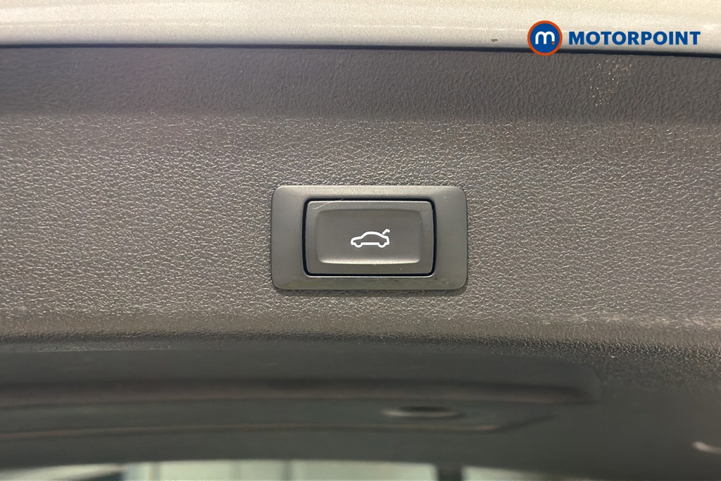 Audi A6 Black Edition Automatic Diesel Estate - Stock Number (1681386) - 35th supplementary image