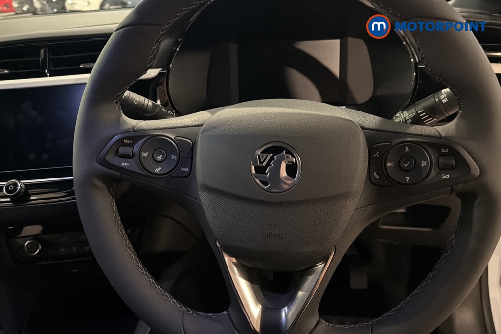 Vauxhall Corsa YES Manual Petrol Hatchback - Stock Number (1639911) - 2nd supplementary image