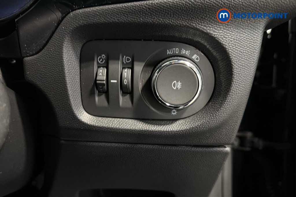 Vauxhall Corsa GS Manual Petrol Hatchback - Stock Number (1669964) - 11th supplementary image