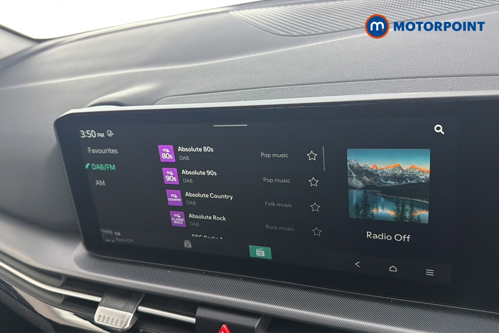 KIA Sportage Pure Automatic Petrol-Electric Hybrid SUV - Stock Number (1670126) - 8th supplementary image