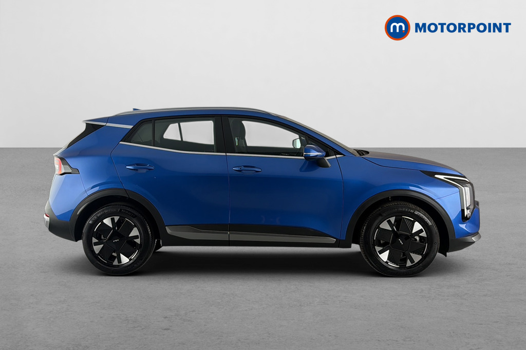KIA Sportage Pure Automatic Petrol-Electric Hybrid SUV - Stock Number (1670126) - Passenger side