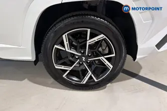 Hyundai Tucson N Line Automatic Petrol-Electric Hybrid SUV - Stock Number (1672155) - 45th supplementary image