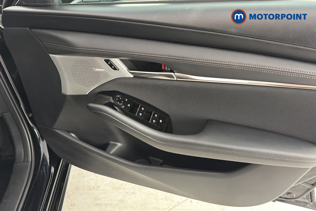 Mazda 3 Exclusive-Line Automatic Petrol Hatchback - Stock Number (1672959) - 18th supplementary image
